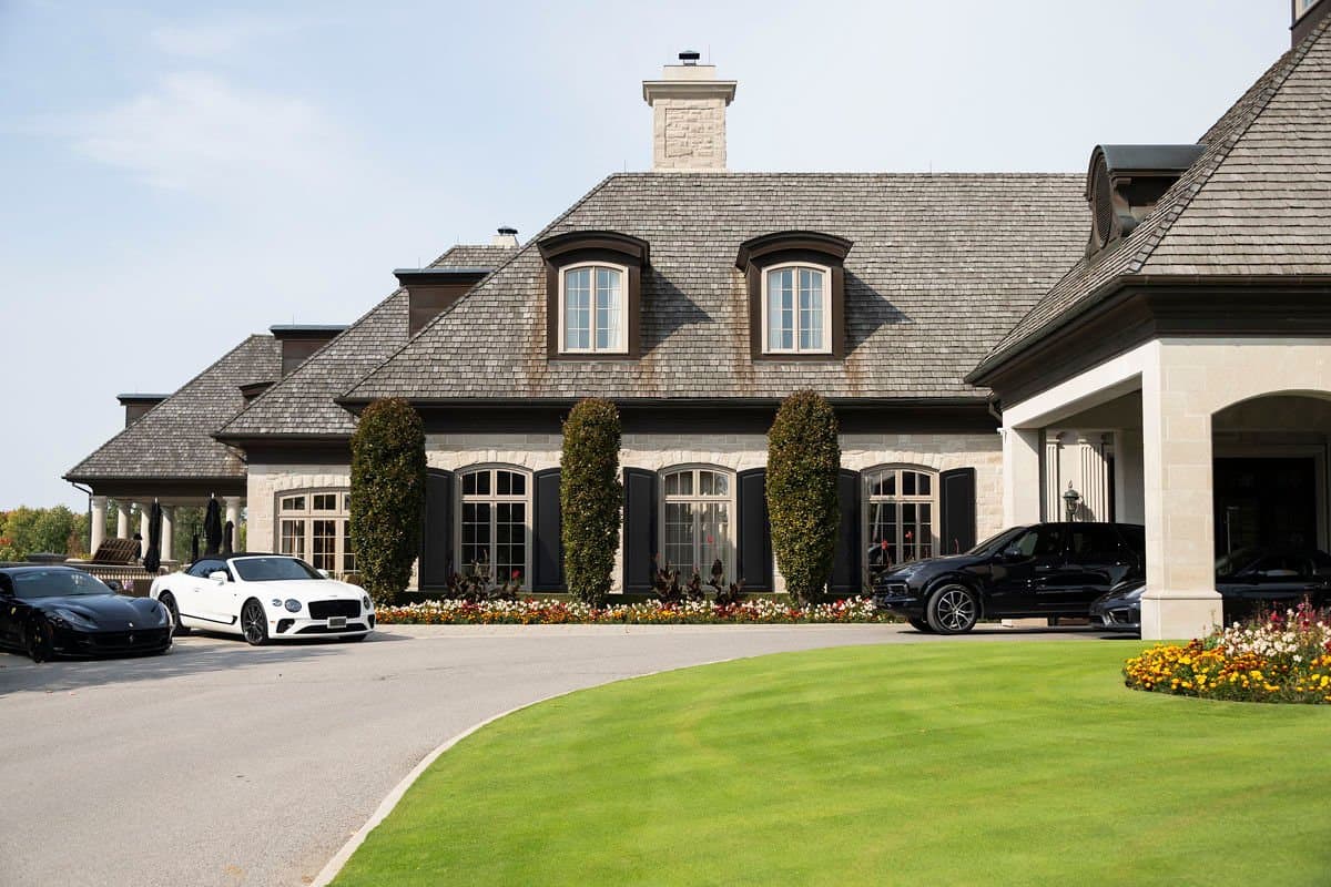 Montara — magna clubhouse